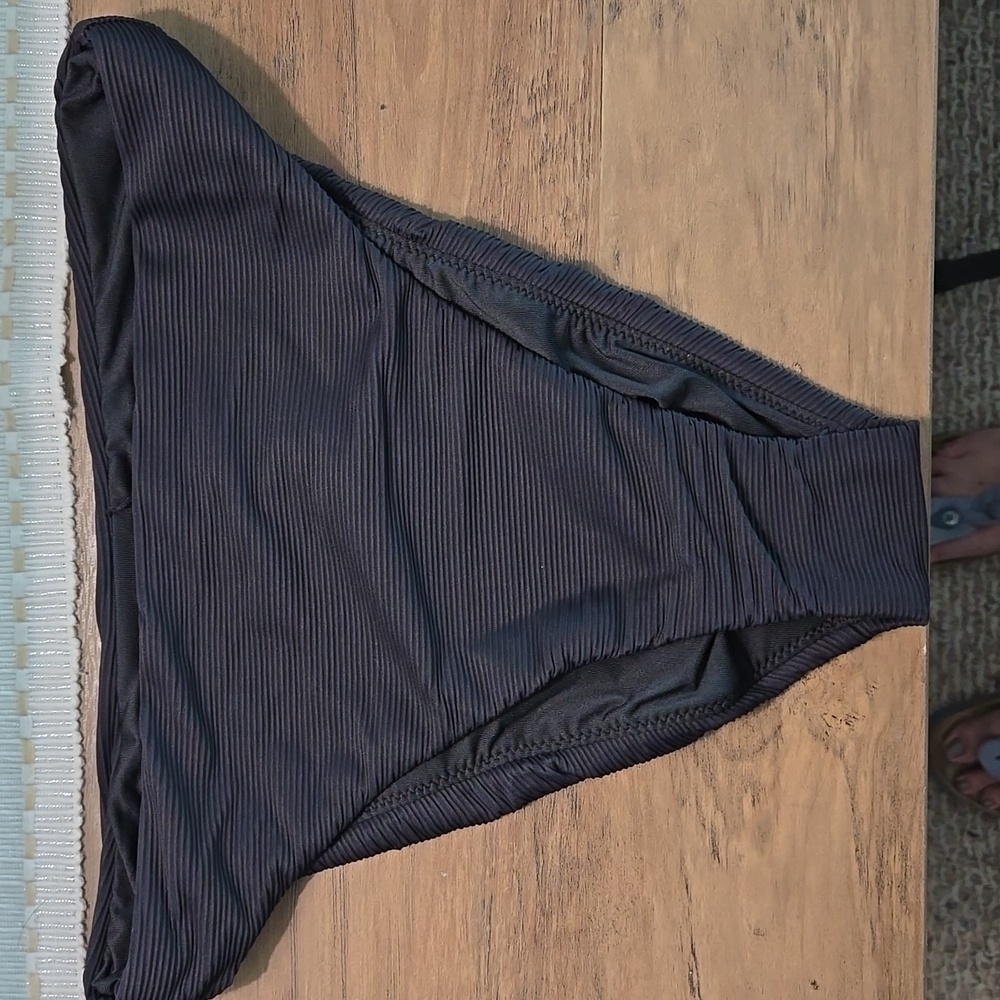 NWT! J Crew Ribbed high-rise cheeky bikini bottom black Extra Small style BE808